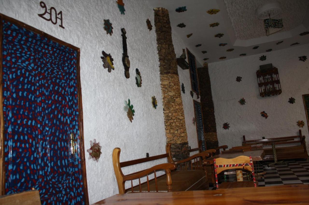 Hotel Leonor Beni Chiker Esterno foto